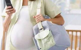 韩国产妇待产服视频,时尚与实用并存，揭秘孕妈咪的时尚秘密